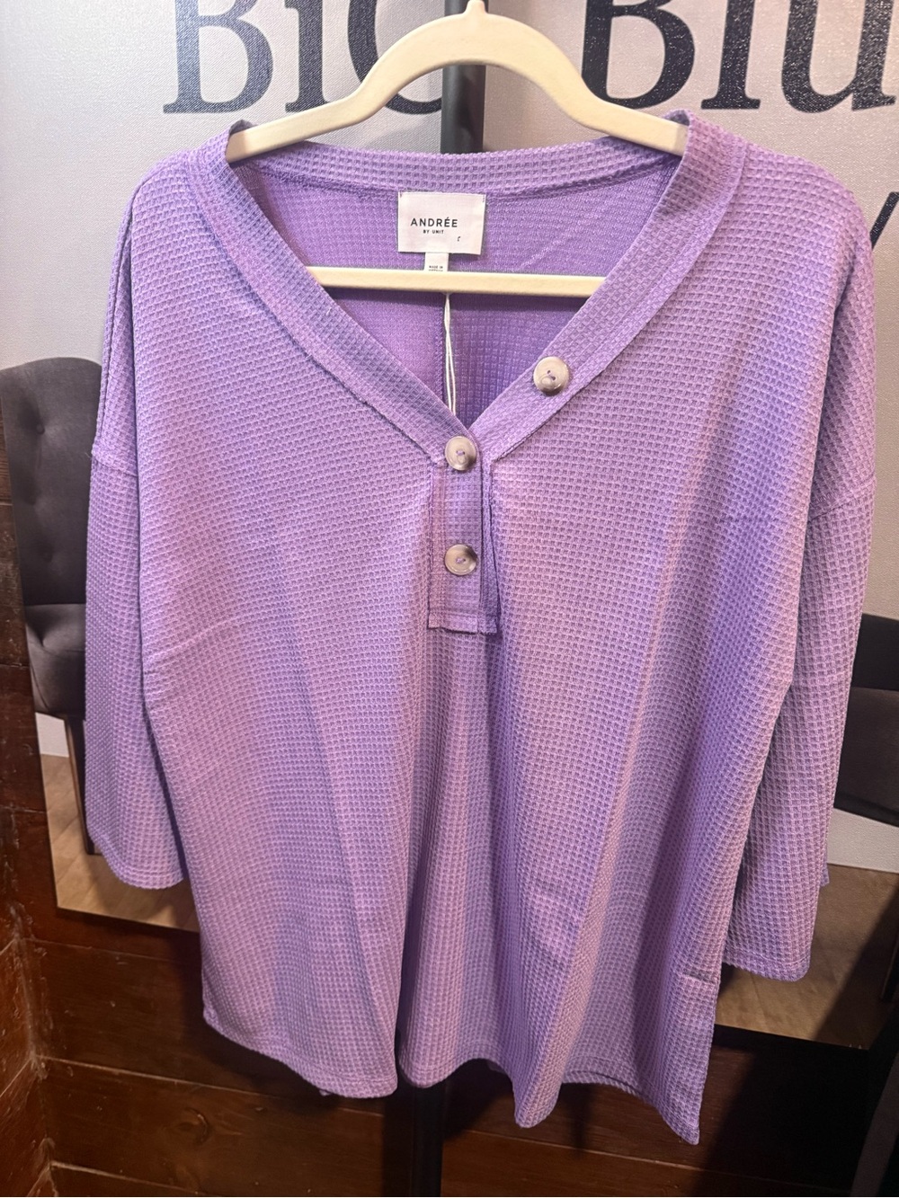 ANDREE BY UNIT Lavender Waffle Knit Button Henley